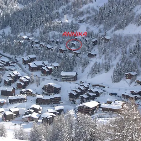Pour 15 Pers., Sauna & Jacuzzi A Plagne 1800 Chalet *