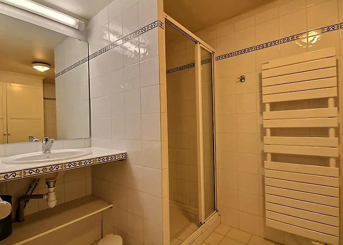 Pour 15 Pers., Sauna & Jacuzzi A Plagne 1800 - Fr-1-455-159 Chalet *