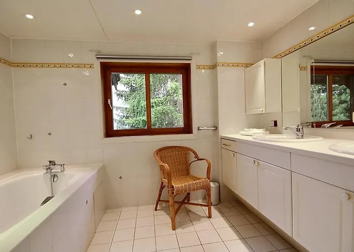 Pour 15 Pers., Sauna & Jacuzzi A Plagne 1800 - Fr-1-455-159 *