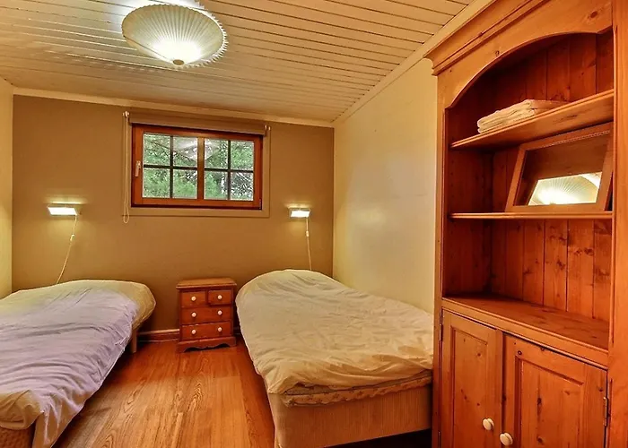 Pour 15 Pers., Sauna & Jacuzzi A Plagne 1800 - Fr-1-455-159